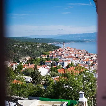 Una Πανσιόν Vrbnik (Primorje-Gorski Kotar)